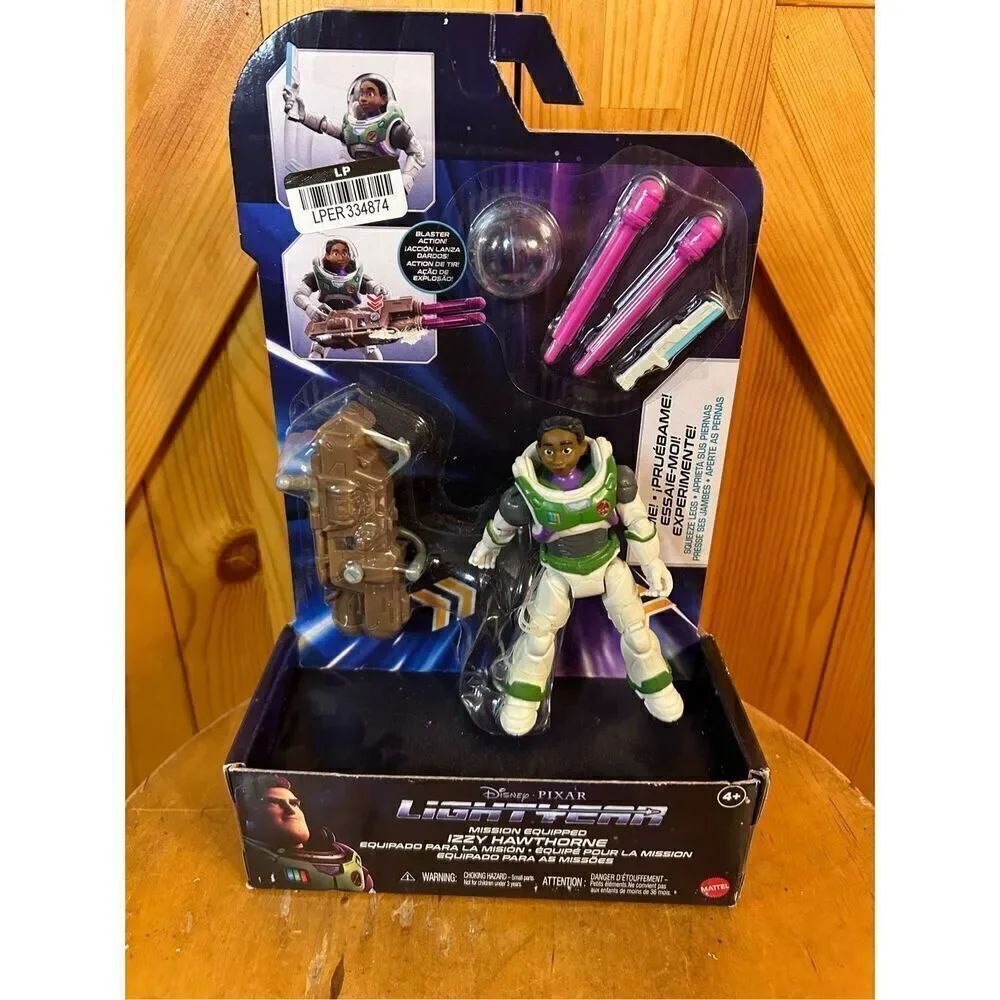 Disney Pixar Lightyear Mission Equipped Izzy Hawthorne Figure (4839)